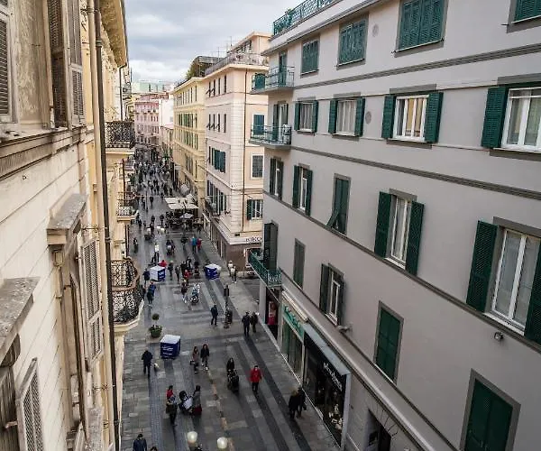 Correnti Boutique Gold Szálloda San Remo