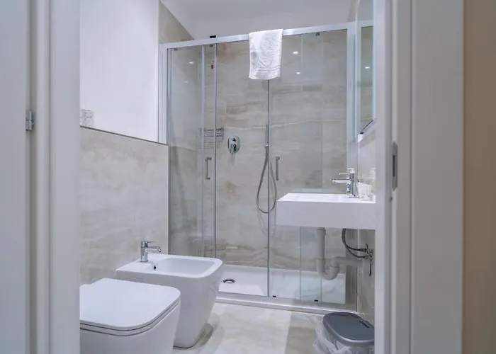 Correnti Boutique Gold Отель Санремо